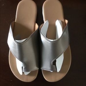 Women’s Sandals